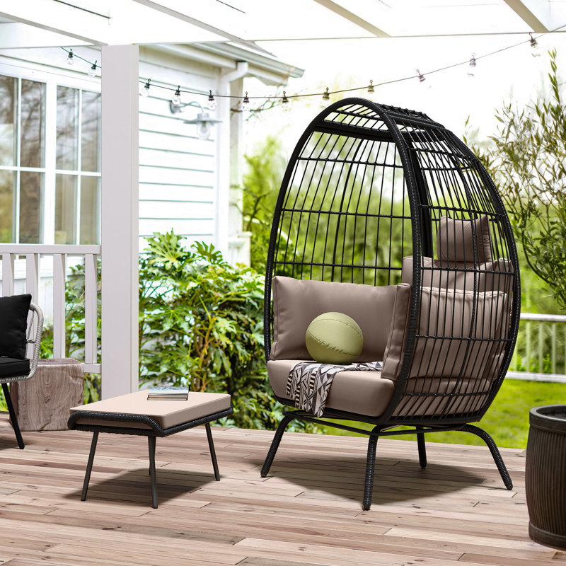 Masten Patio Chairs with Cushions Poufs